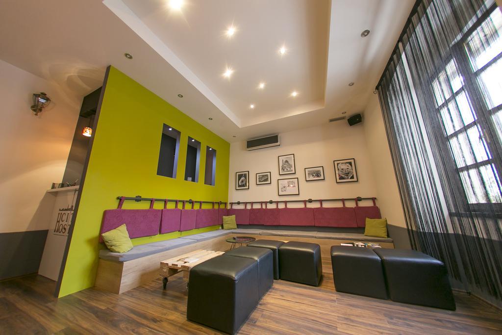 City Hostel Trogir Bagian luar foto